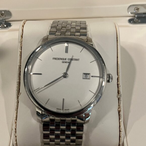 Frederique Constant Men's Slimline SS Watch - Picture 3 of 12